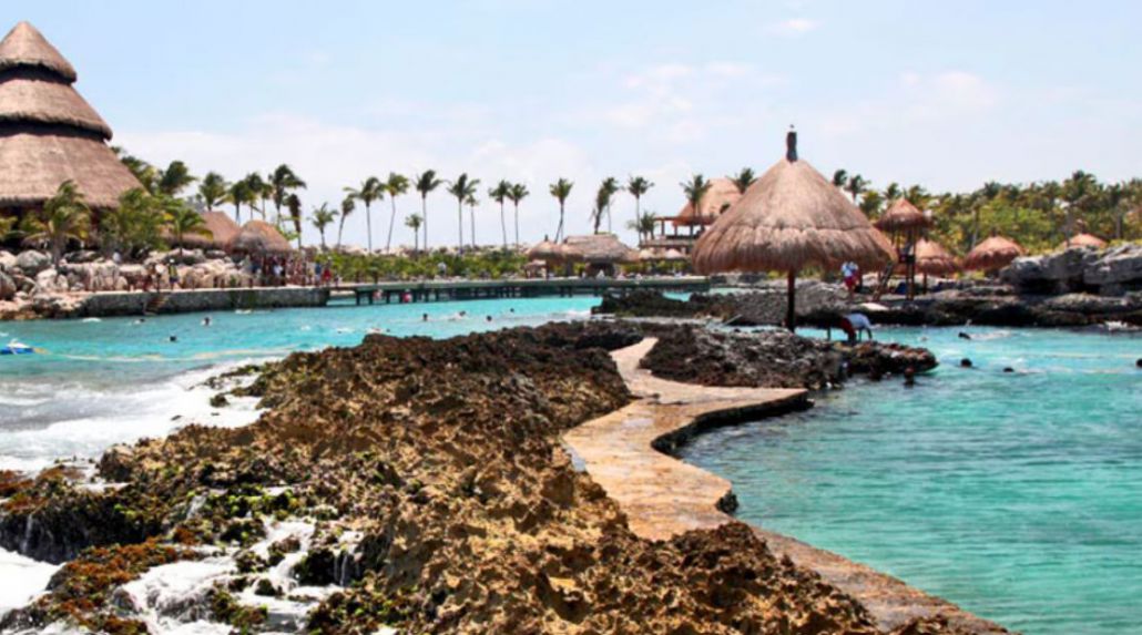 7-Day Funtastic Cruise in Western Caribbean with Carnival Cruise Line