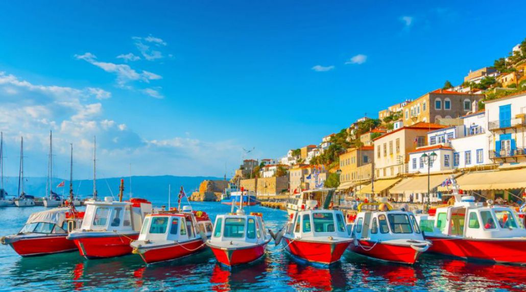 Authentic Sailing Experience in the Mediterranean with Star Clippers